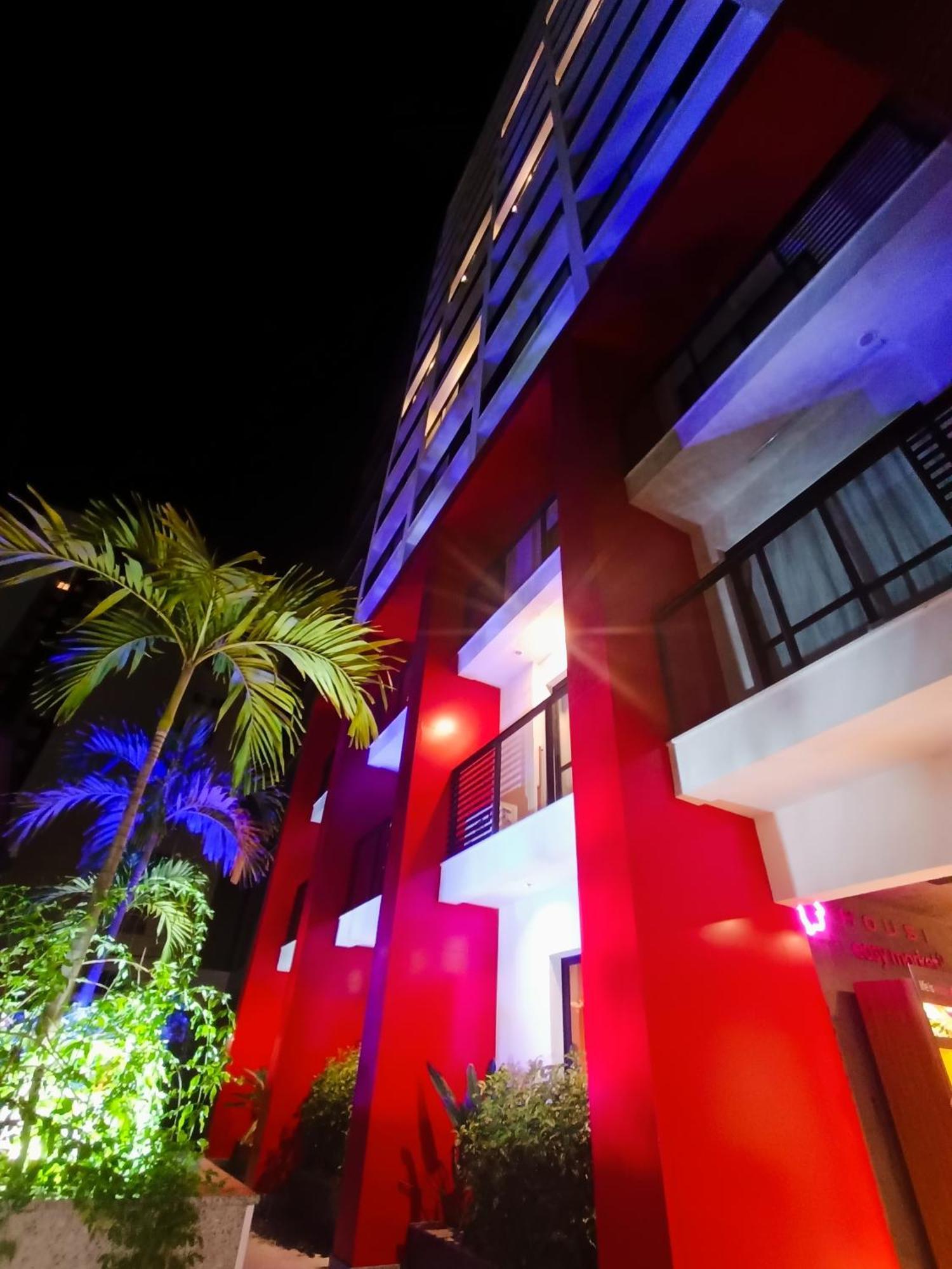 Apartamento Lindo Ate 4 A 450m Do Porto Da Barra - Rooftop & Piscina